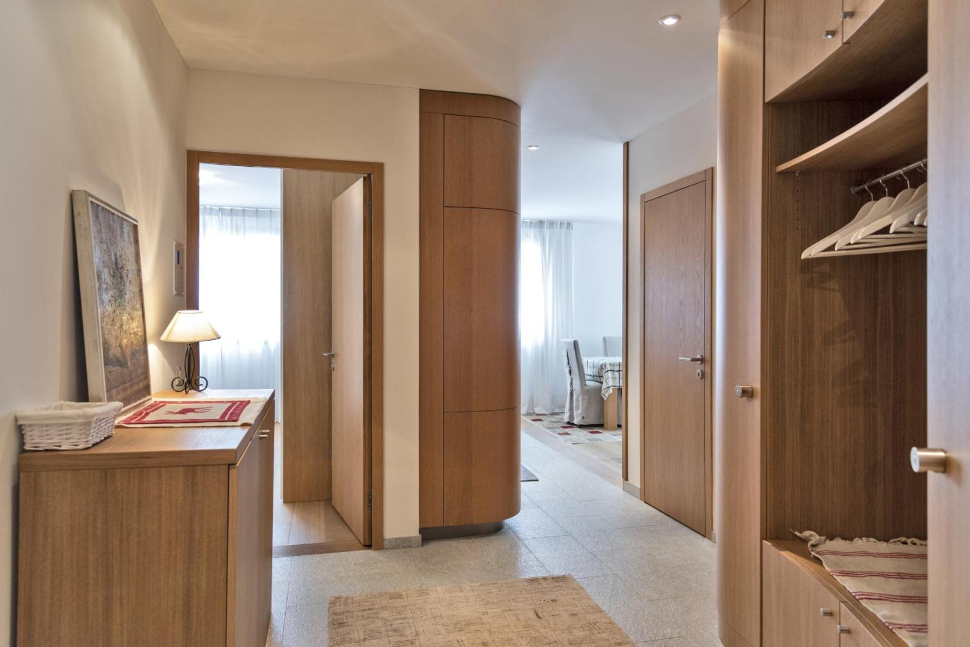 Chesa Chalavus - St. Moritz Apartment Ngoại thất bức ảnh